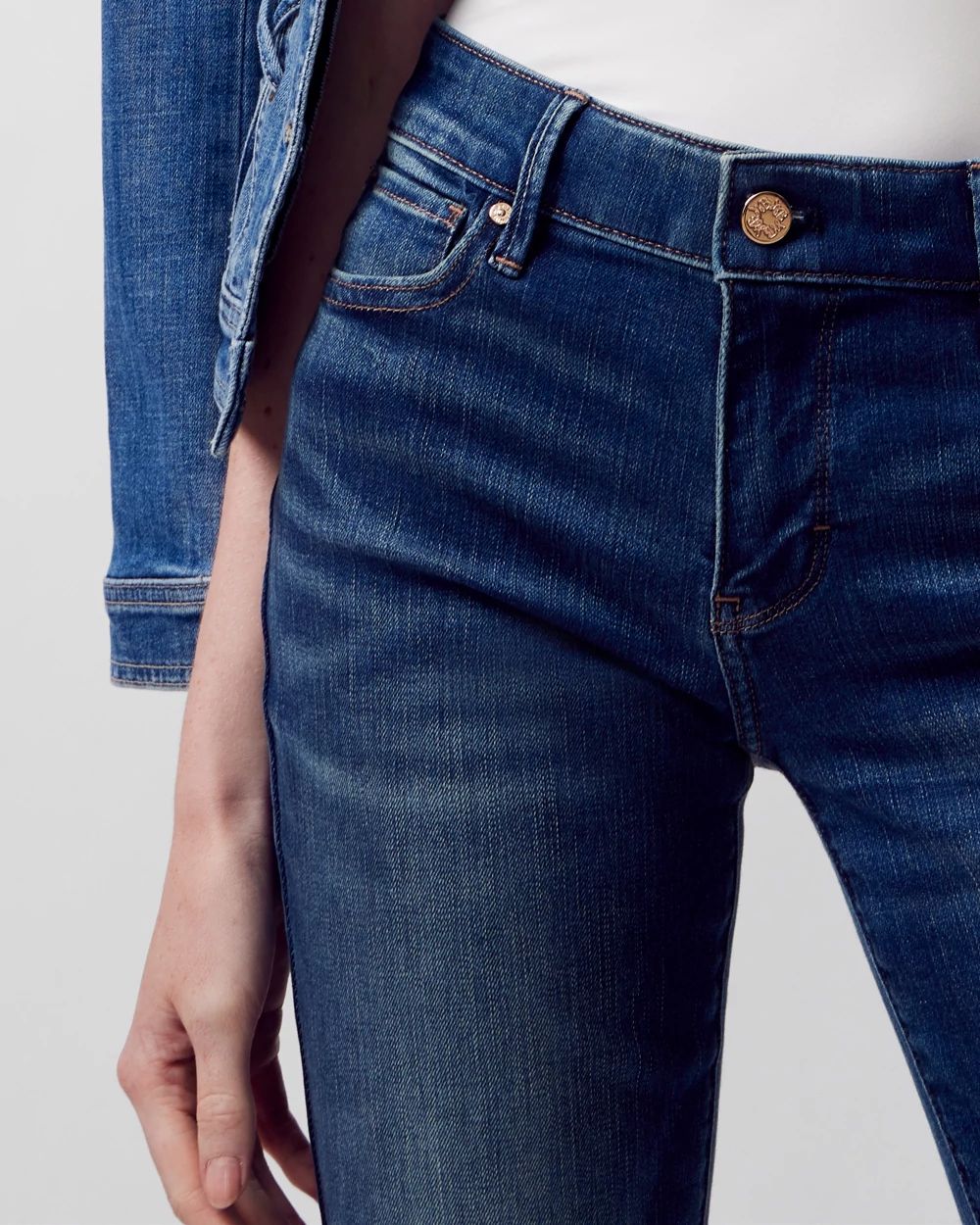 Mid-Rise Everyday Soft Denim™ Slim Jeans