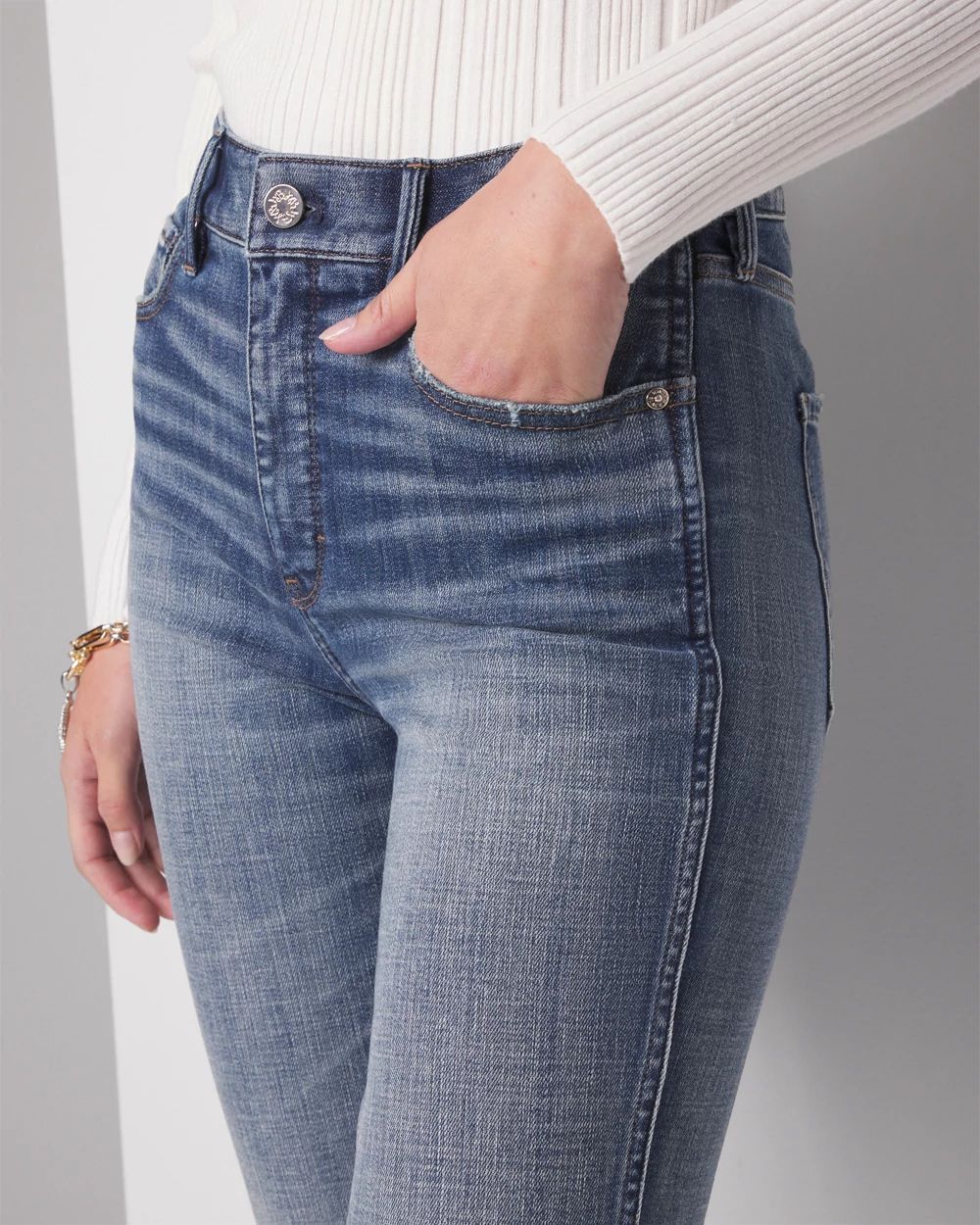 High-Rise Everyday Soft Straight Jeans