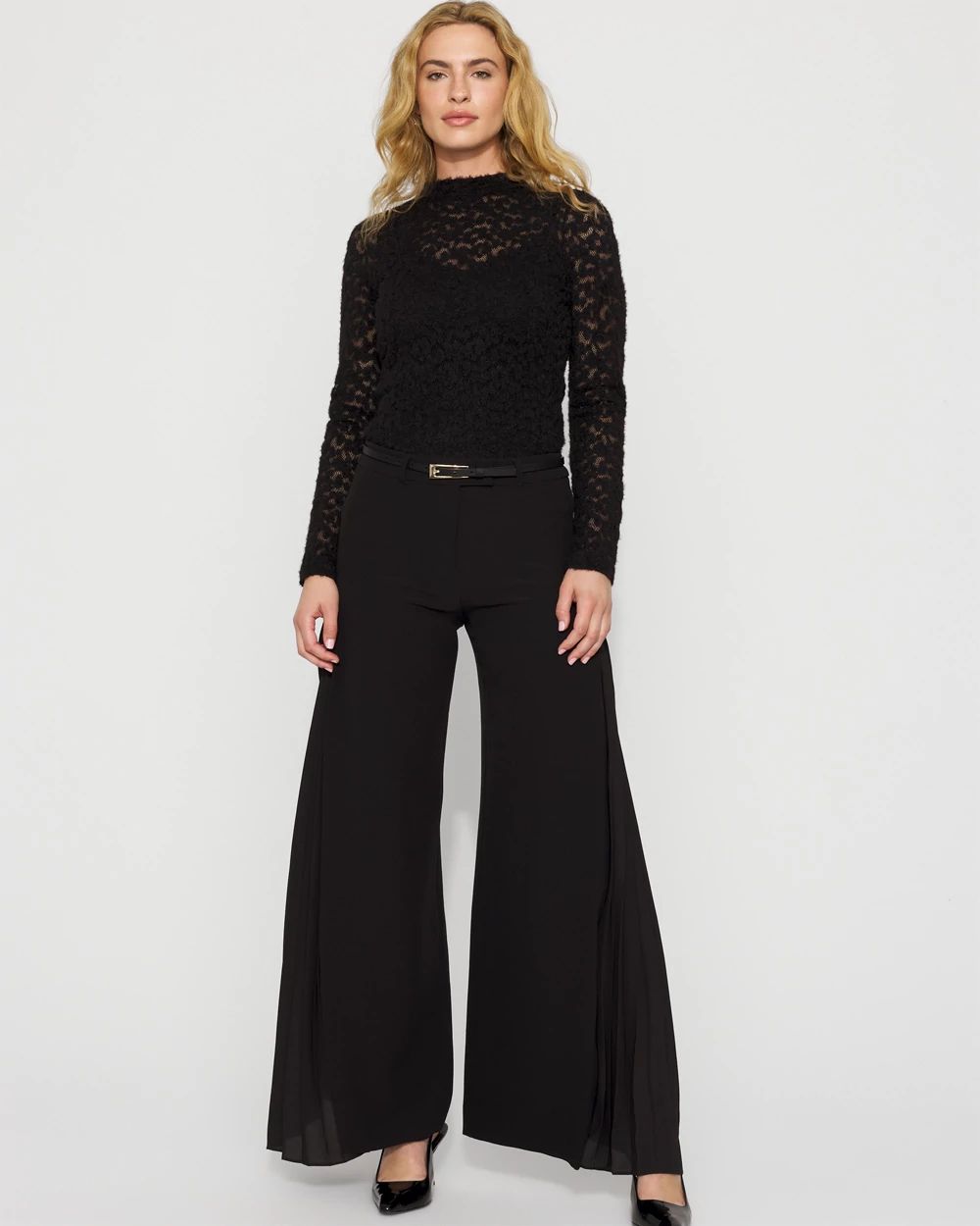 Pleated-Side Wide Leg Pant