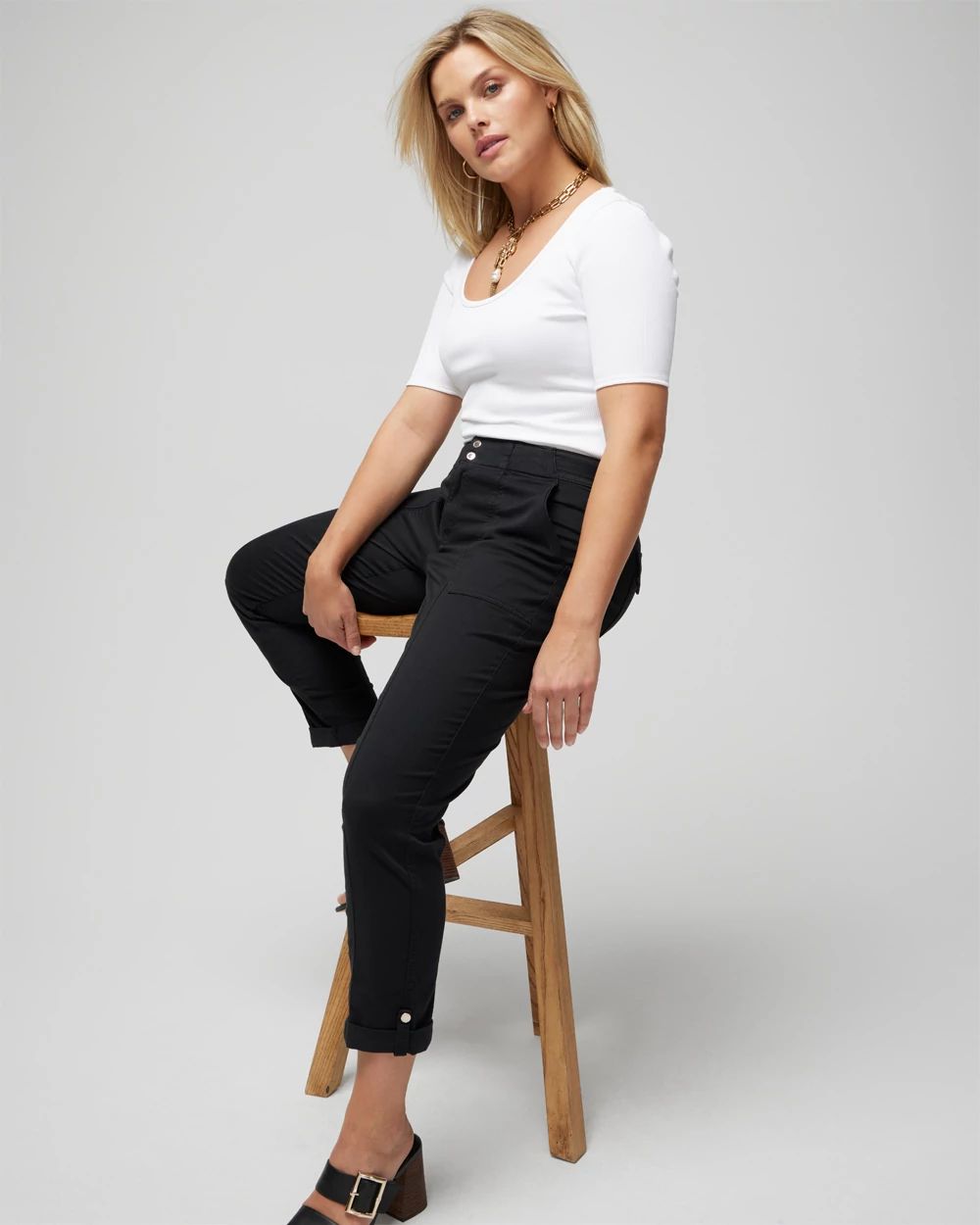 Curvy-Fit Mid-Rise Pret-A-Pedi Crop Pants