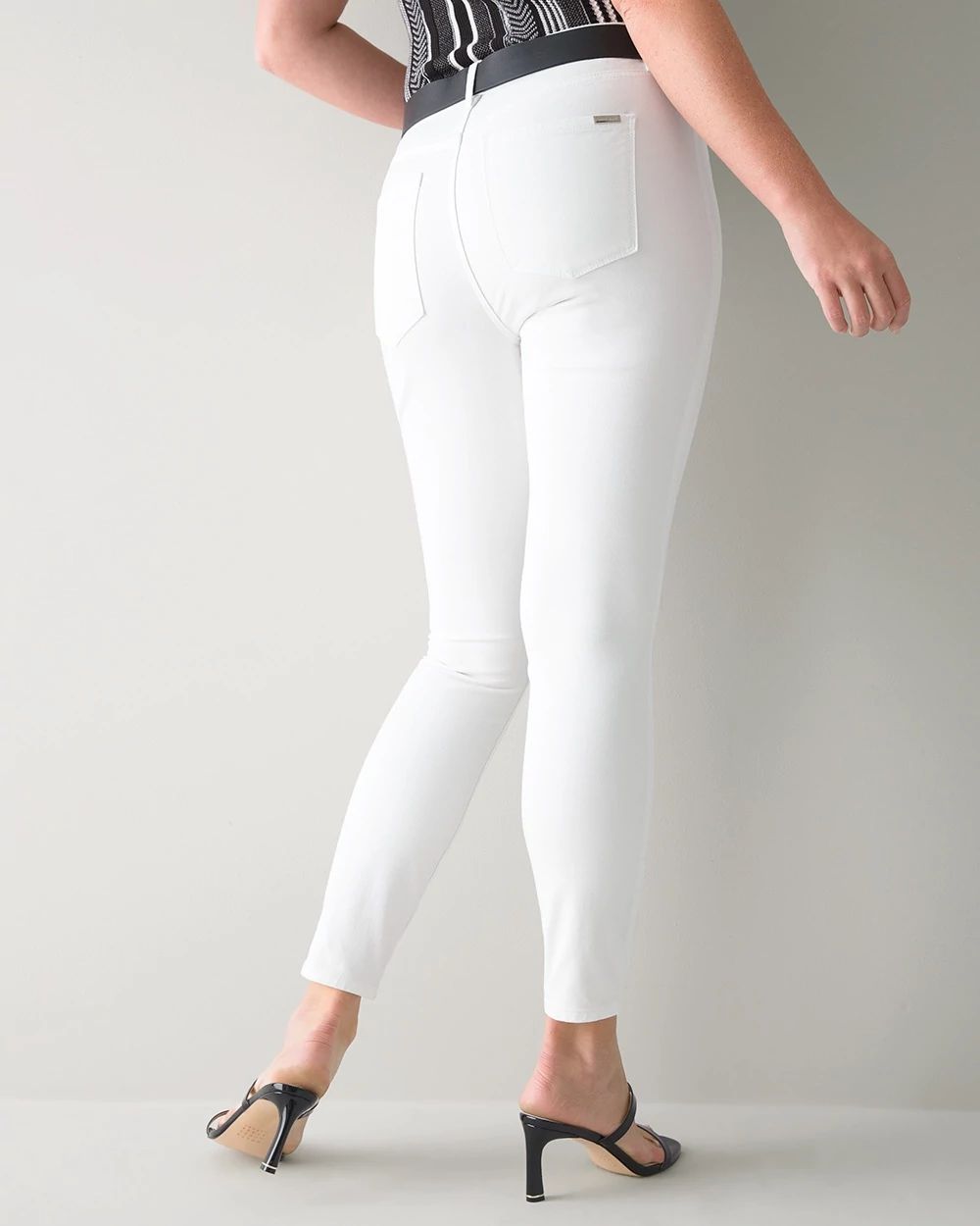 Curvy-Fit High-Rise Sculpt Skinny Jeans