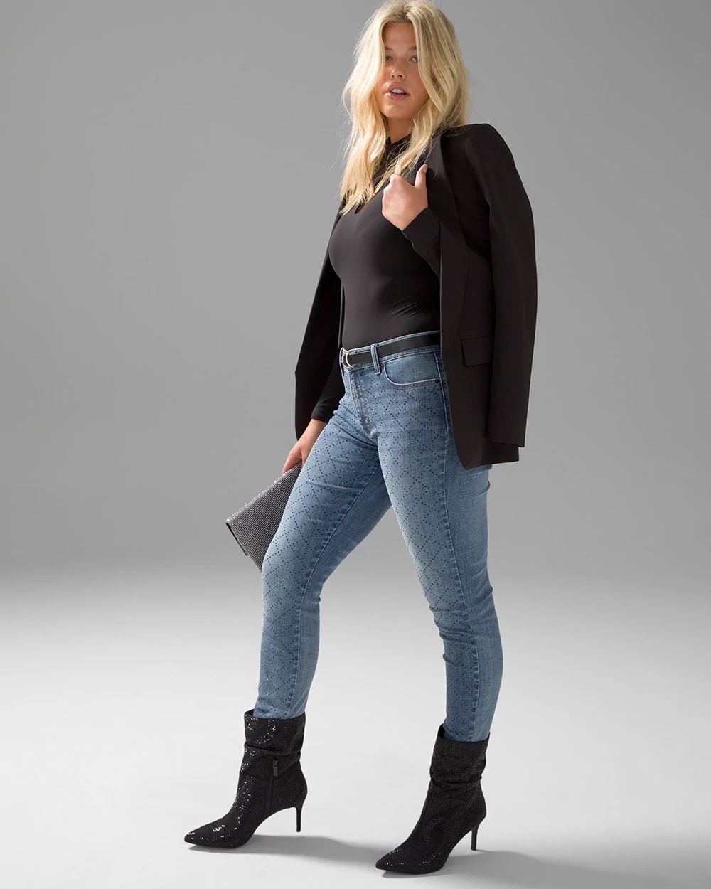 Curvy Mid-Rise Everyday Soft Denim™ Embellished Skinny Jeans