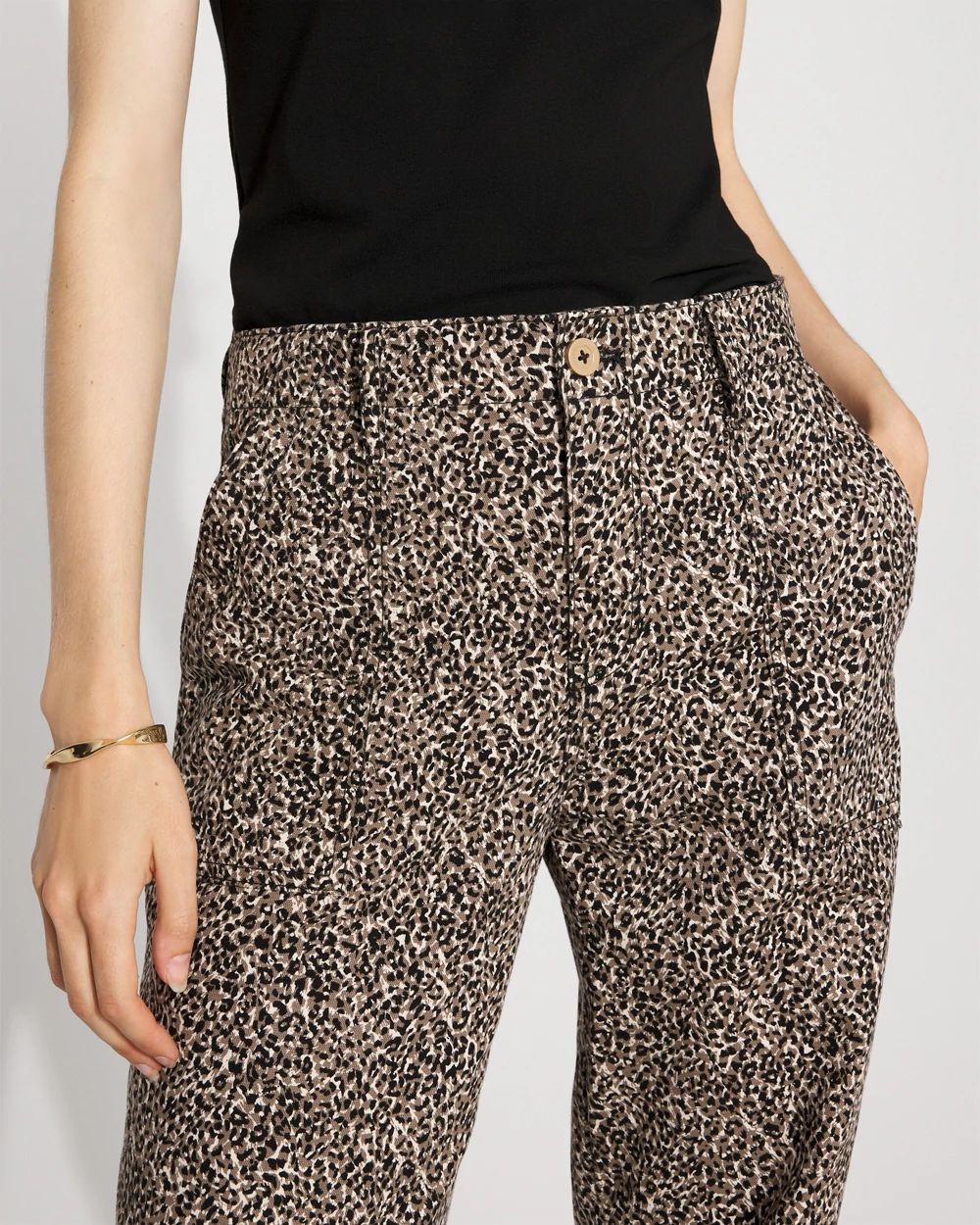 High-Rise Pret Leopard Relaxed Ankle Pant