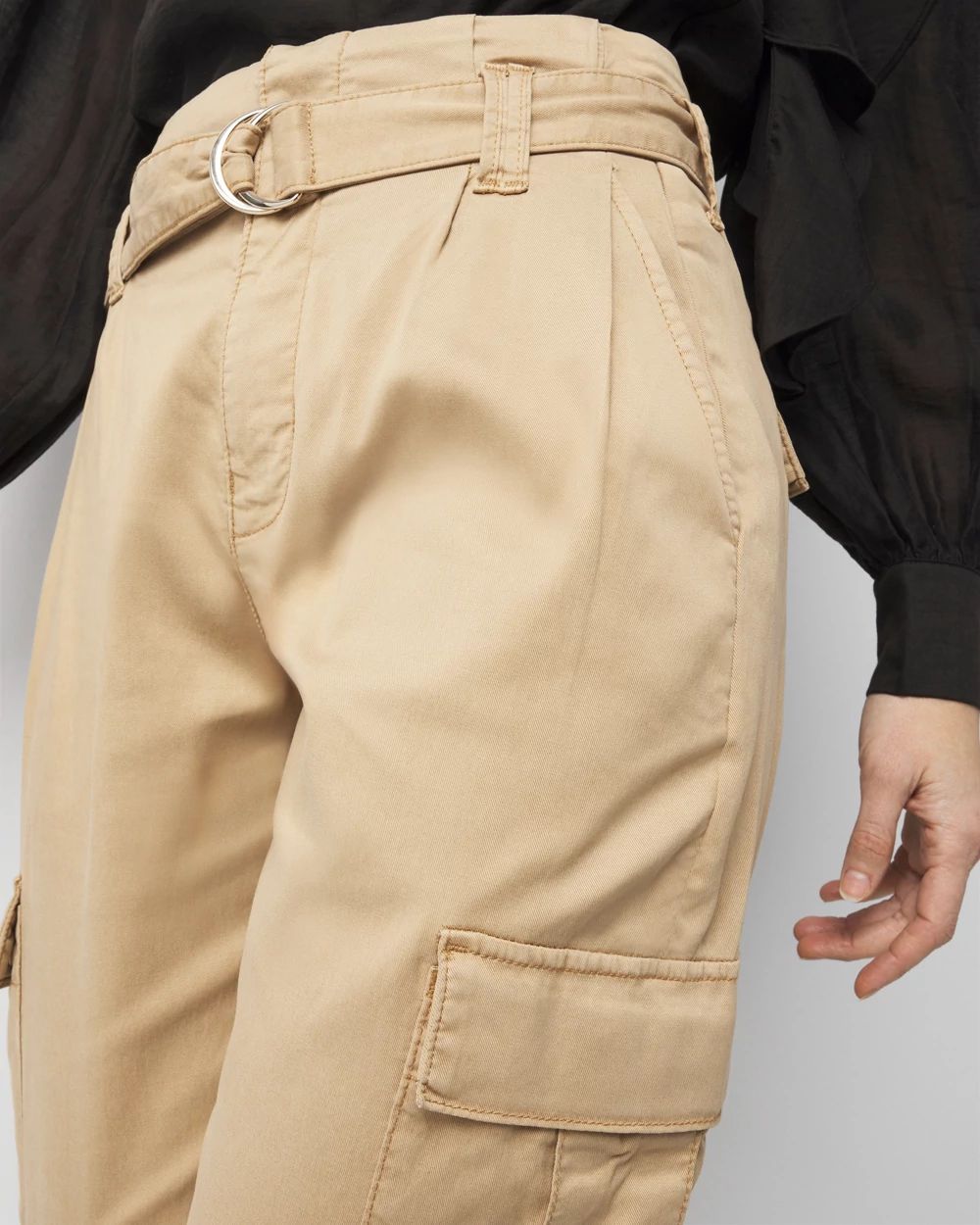 Extra High-Rise Pret Cargo Tapered Ankle Pant