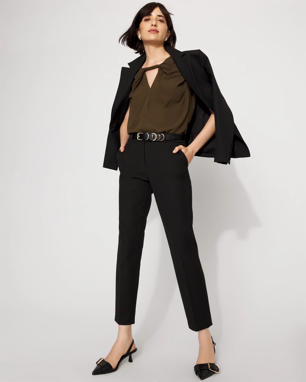 Twist-Neck Keyhole Shell