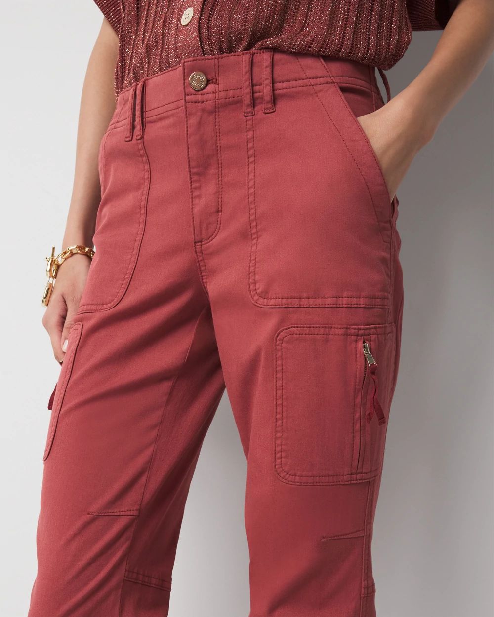 Mid-Rise Pret-A-Pedi Straight Cropped Pants