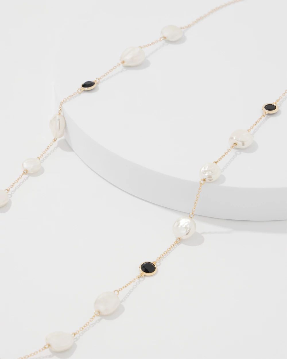 Black + White Single Strand Necklace