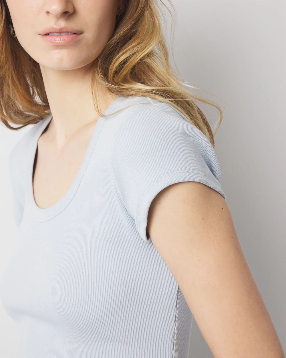 WHBMFORME™ Ribbed Stretch Scoop Neck Tee