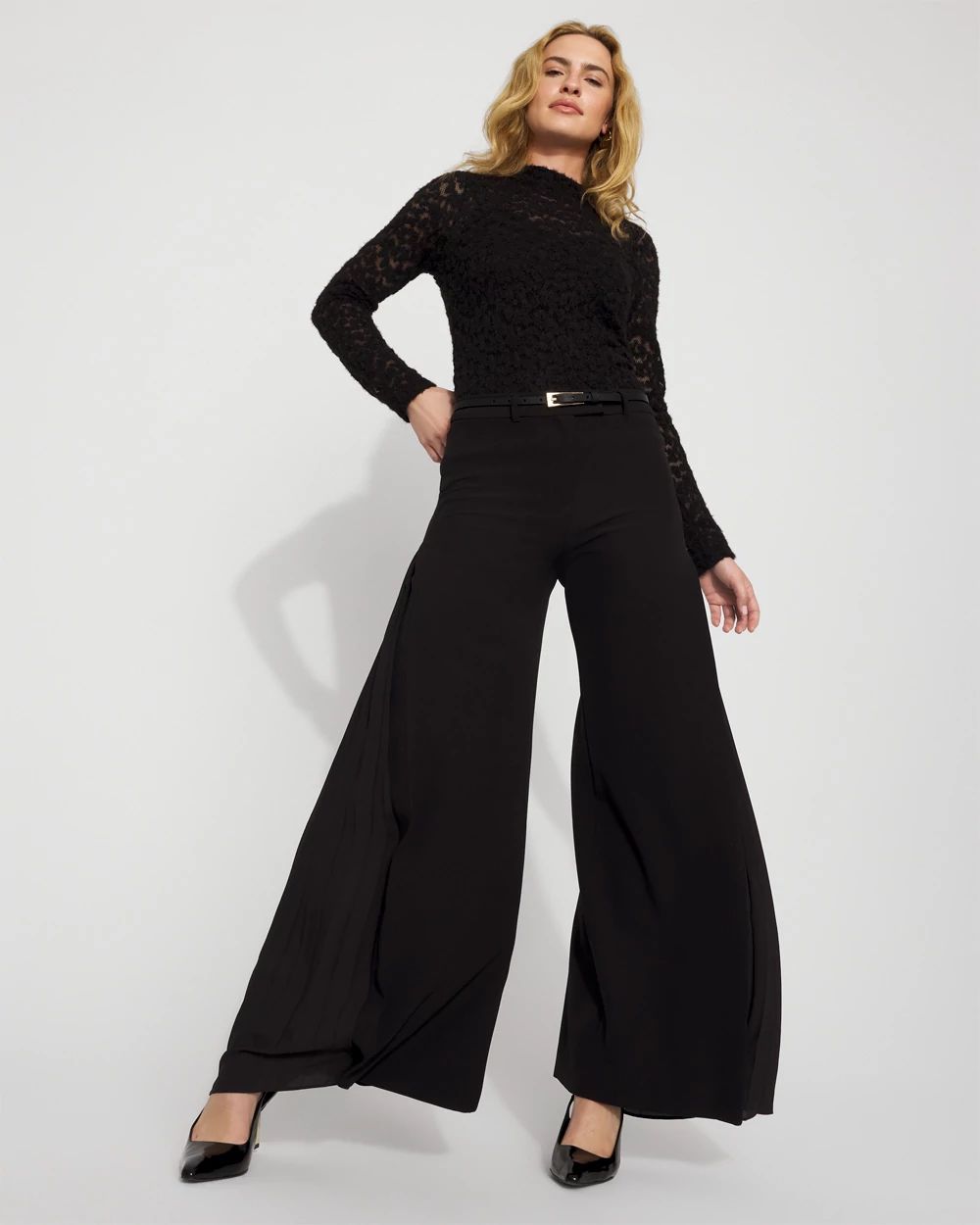 Pleated-Side Wide Leg Pant