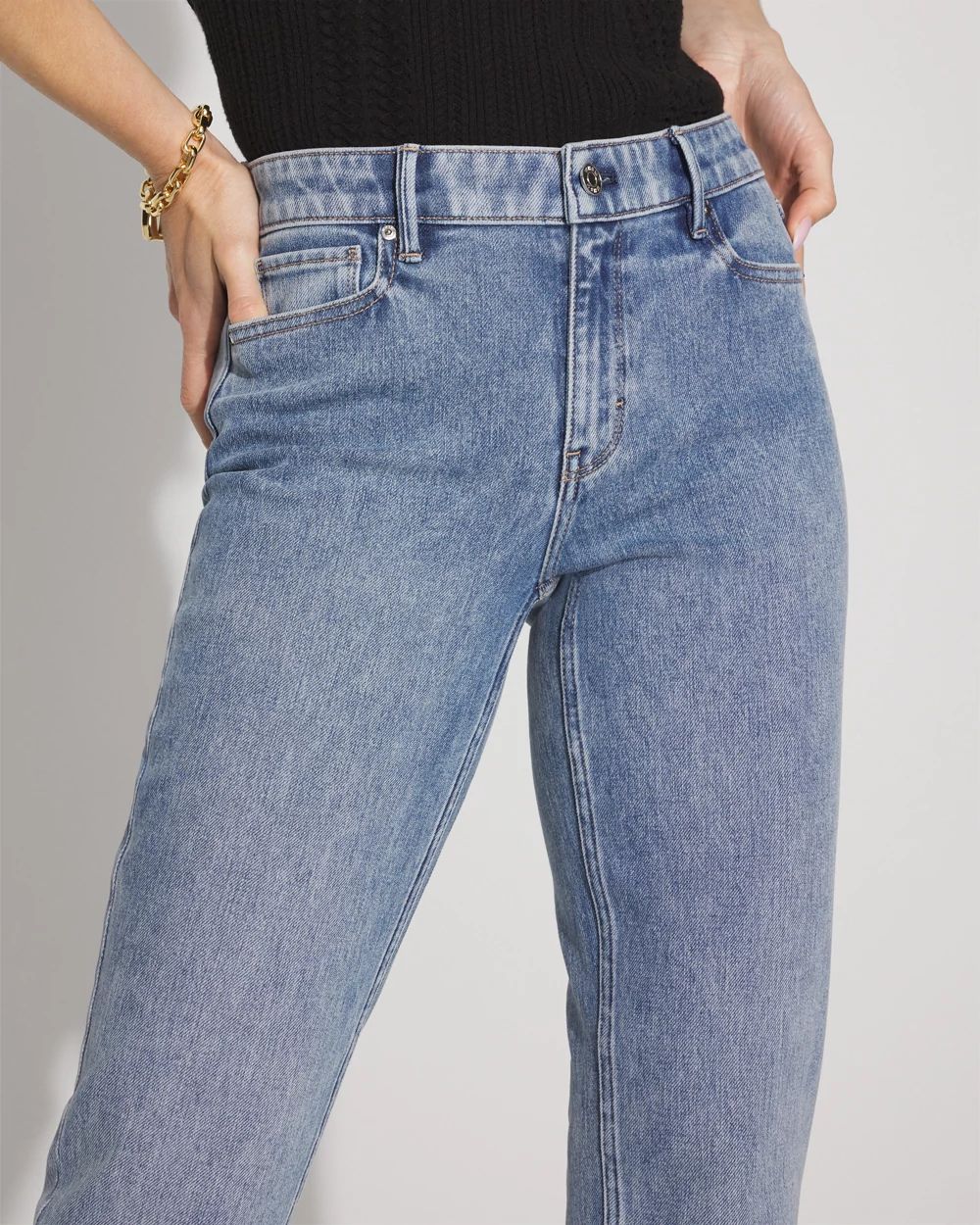 Mid-Rise Slim Jean